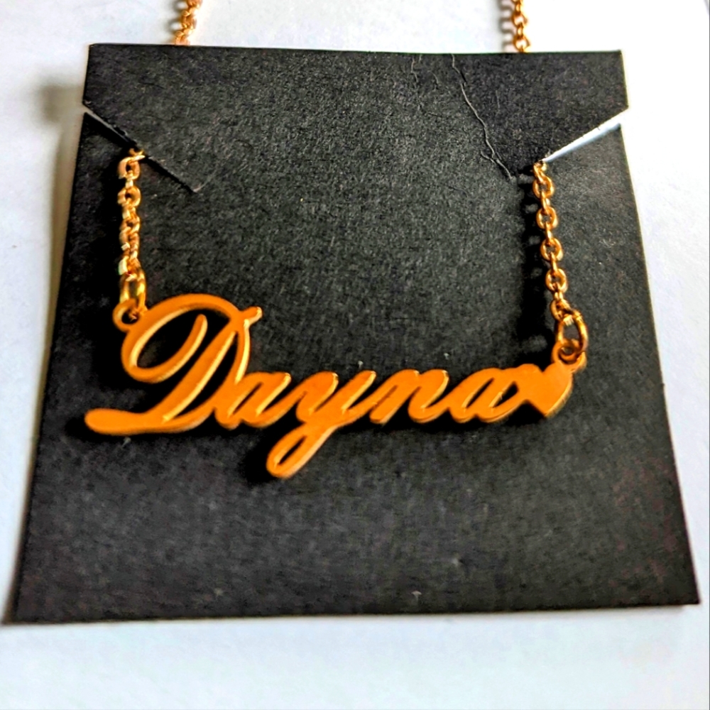 Personalized Name Necklace "Dayna"